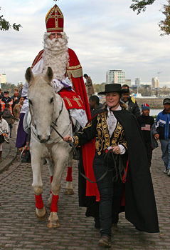 Het paard van Sinterklaas huren Schimmel